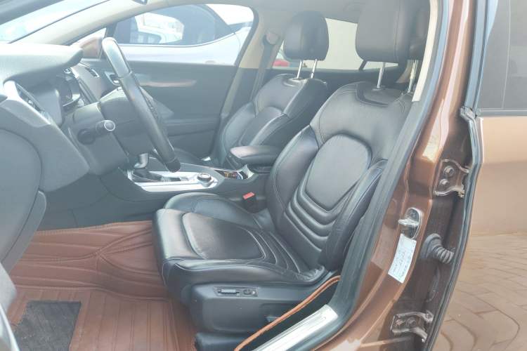 Used DS 6 2014 1.6T Luxury Edition THP160
