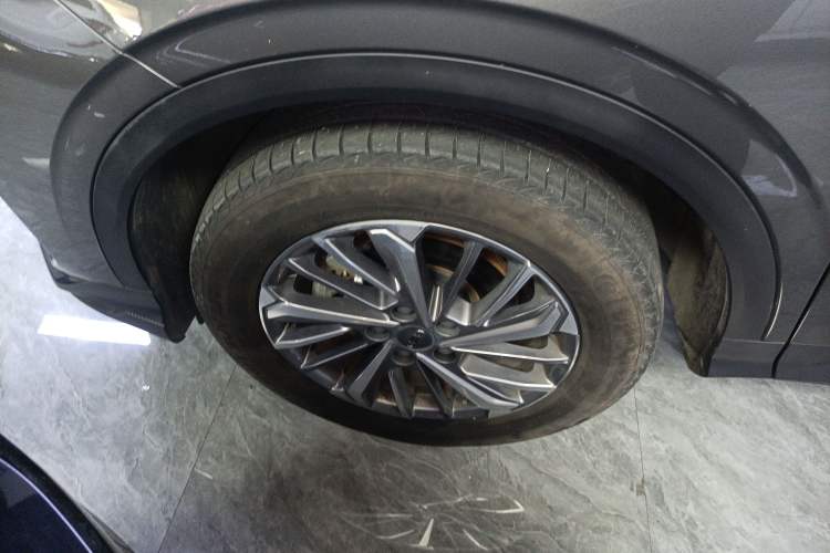 Used Geely Auto Coolray 2021 1.4T DCT Platinum Edition Exterior 3