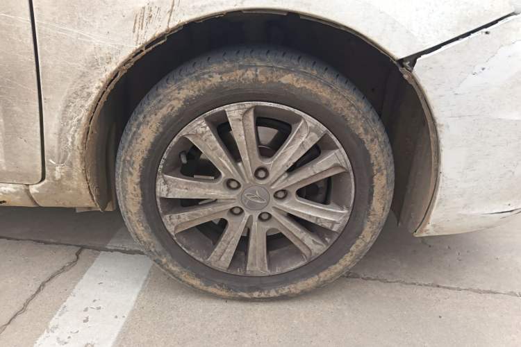 Used Chery E3 2015 1.5L Manual Fashion Model