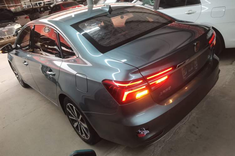 Used Roewe i6 2018 20T Automatic Internet Smart Edition Rear Left 45 Deg