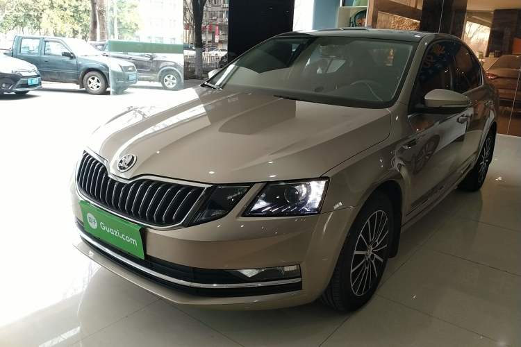 Used Skoda Octavia 2019 1.5L Automatic Luxury Edition