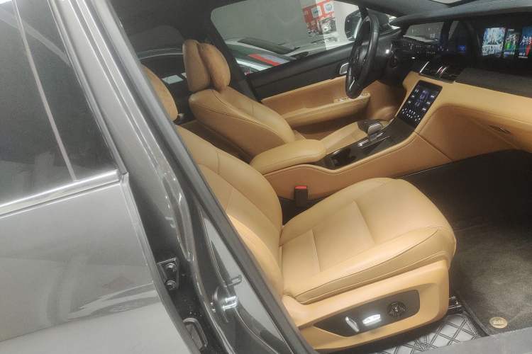 Used Li Auto ONE 2021 Extended-Range 6-Seater Version
