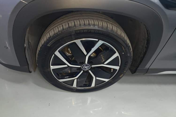 Used BYD Song L DM-i 2025 Intelligent Driving Version 160 km Beyond-Range Type