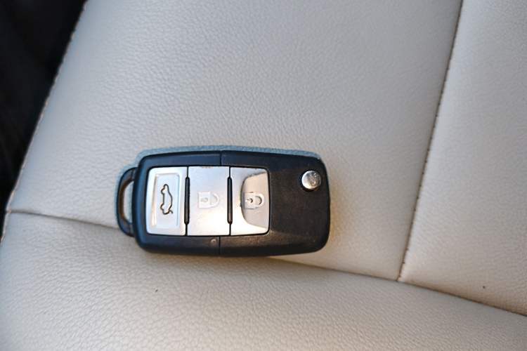 Used FORTHING S500 2016 1.6L CVT Luxury Model