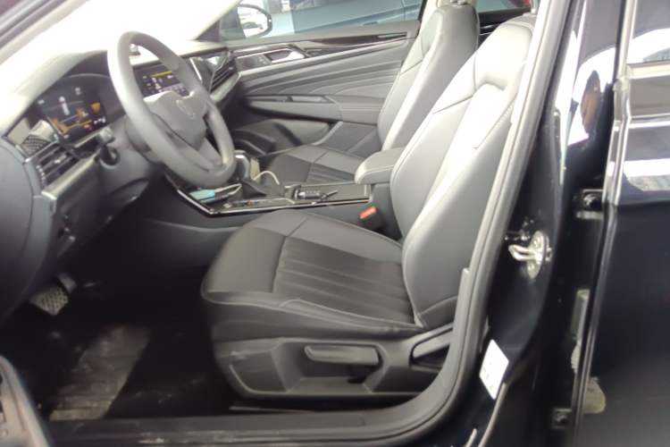 Used Volkswagen Passat 2023 Revised Version 280TSI Business Edition
