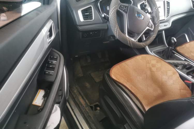 Used Geely Auto Vision X6 2018 1.8L Manual 4G Connect Luxury Edition Driver Seat