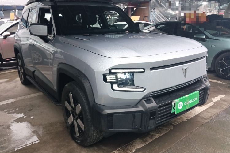 Used Deepal G318 2024 Four-Wheel-Drive Air Suspension Model