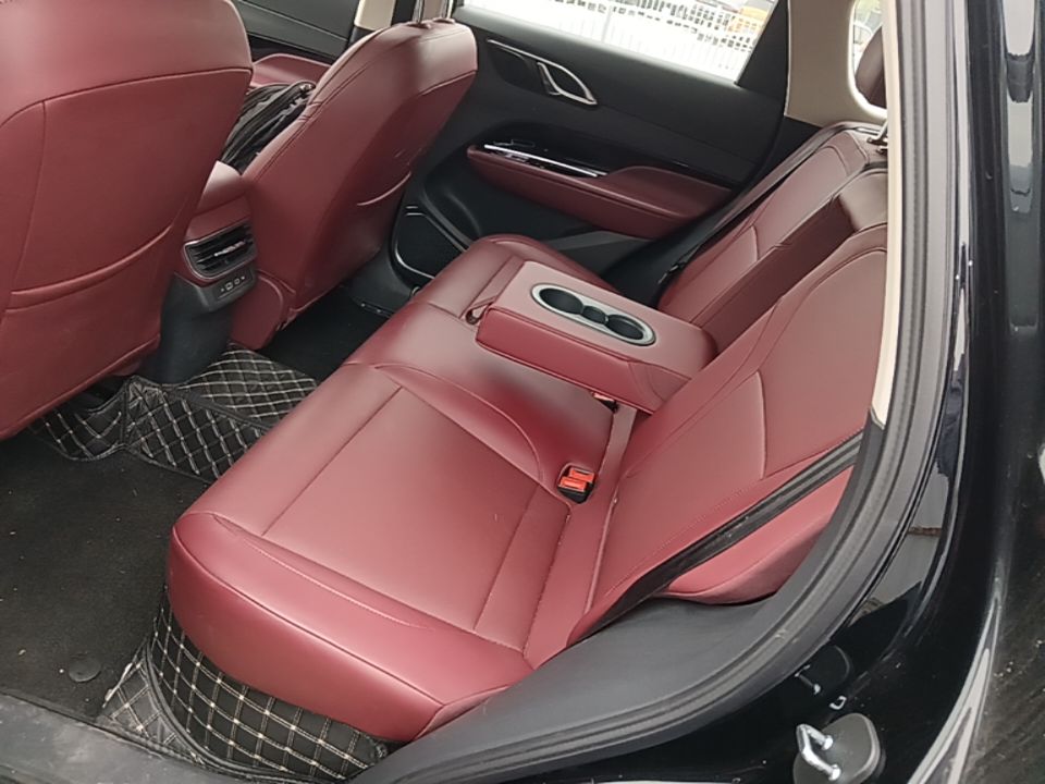 Hongqi HS3 PHEV 2025 Model 117km Jingwei Edition — снимка 20