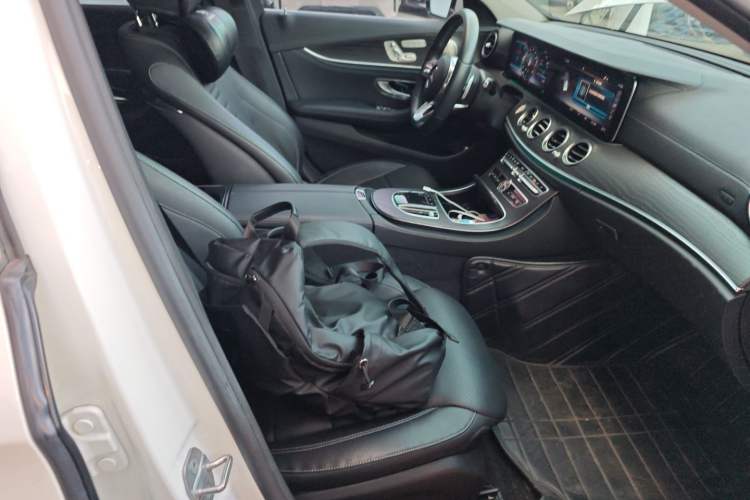 Used Mercedes-Benz E-Class 2019 Restyled E 300 L Sporty and Stylish Edition
