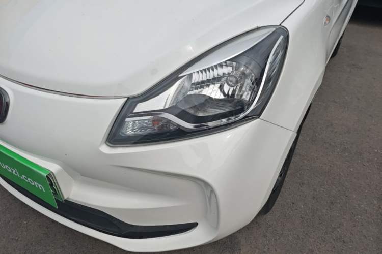 Used CHANGAN Benni E-Star 2022 National Edition Colorful Limited Edition (Fast-Charging Version) Lithium Iron Phosphate
