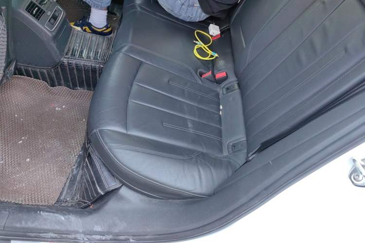 Used Audi A4L 2018 30th Anniversary Edition 40 TFSI Fashion Model
