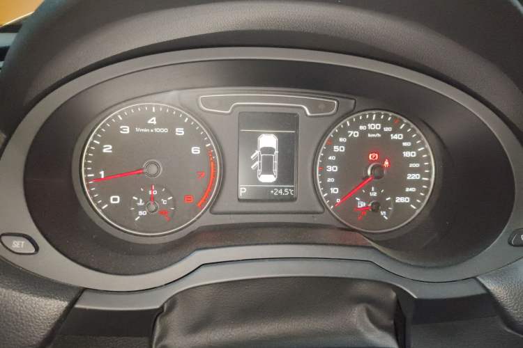 Used Audi Q3 2013 35 TFSI Comfort Model