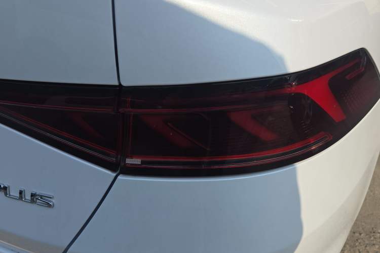 Used BYD Qin PLUS 2024 HONOR Edition DM-i 55KM Leading Model
