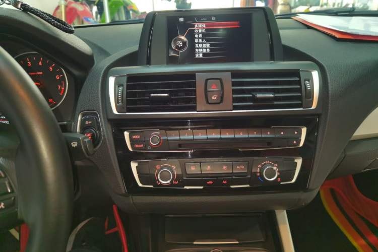 Used BMW 2 Series 2015 218i Audio And AC Panel