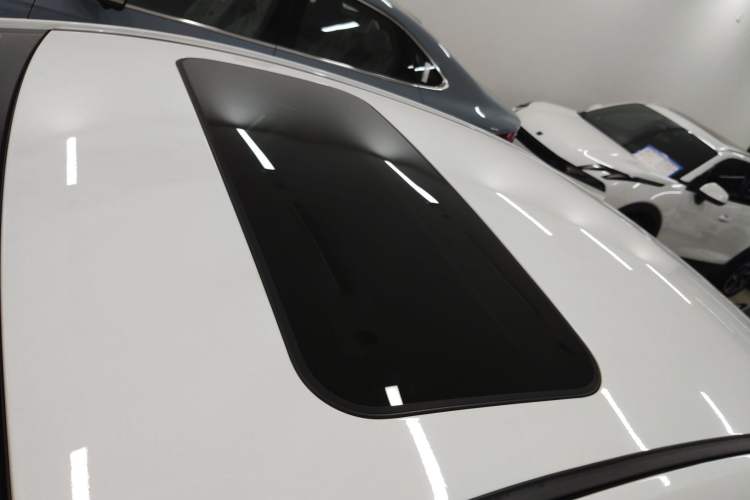 Used Geely Auto Emgrand 2021 UP 1.5L CVT Luxury Model Roof