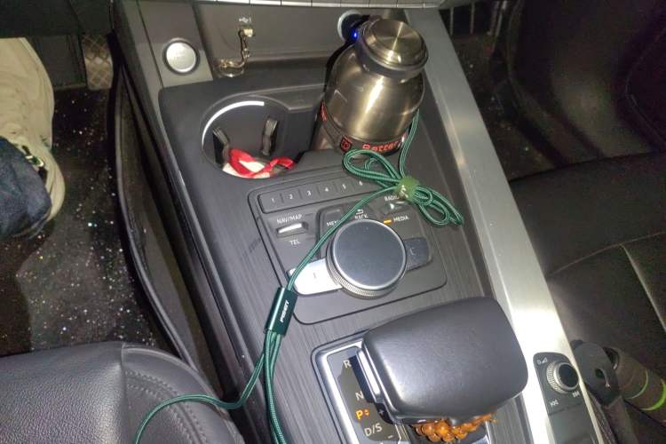 Used Audi A4L 2019 40 TFSI Fashion Edition China VI Emission Standard
