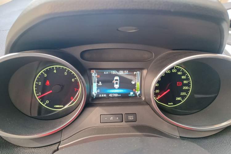 Used BYD Yuan 2017 1.5L Automatic Cool & Connected Model