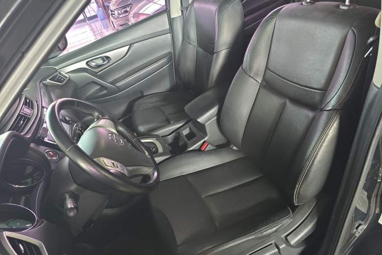 Used Nissan X-Trail 2014 2.0L CVT Comfort Edition 2WD
