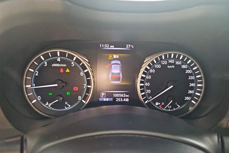 Used Infiniti Q50L 2018 2.0T Enjoyment Edition China V standard Instrument Cluster