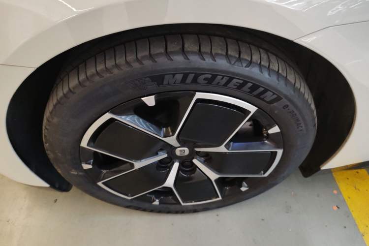 Used Xiaomi Auto SU7 2024 Rear-Drive Ultra-Long Range Advanced Pro-Level Intelligent Driving Version