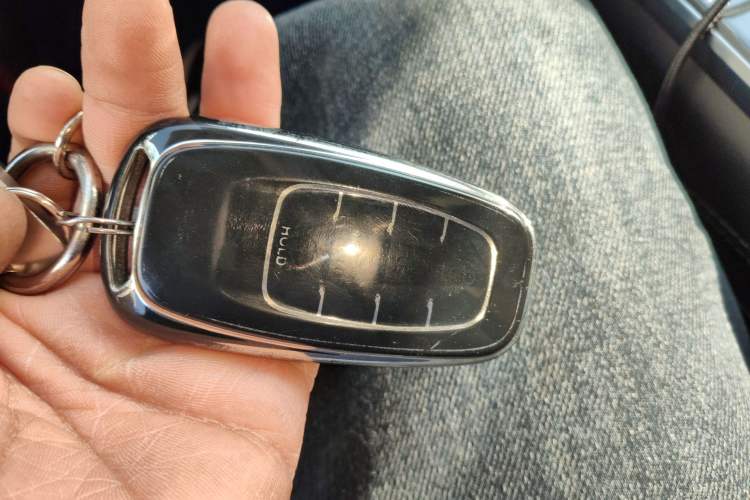 Used Hongqi H5 2022 Classic Model Facelift 1.8T Automatic Smart Connect Flagship Edition