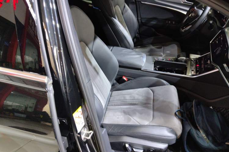 Used Audi A6L 2024 45 TFSI Prestige Dynamic Edition Right Front Seat