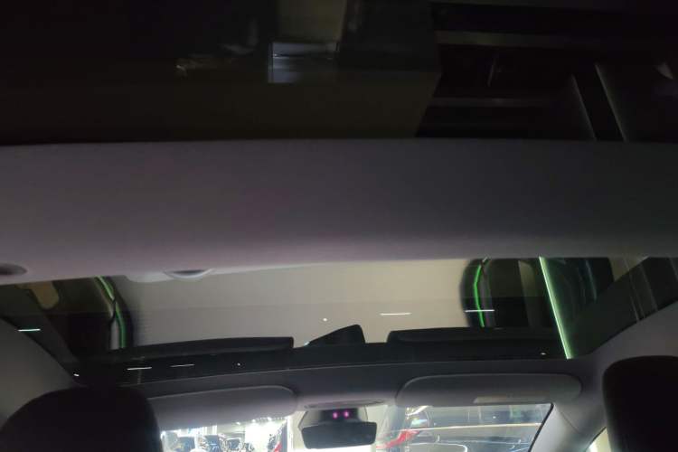 Used Tesla Model 3 2023 Long-Range All-Wheel-Drive Version
