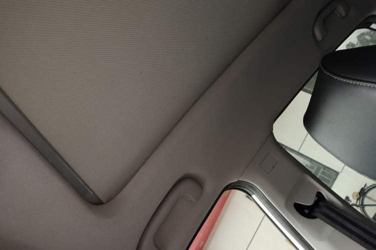 Used MG ZS 2018 1.5L Automatic Luxury Edition China V Standard