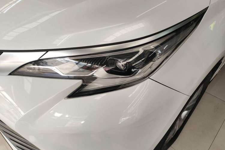 Used Toyota Sienna 2021 2.5L Hybrid Ultimate Edition