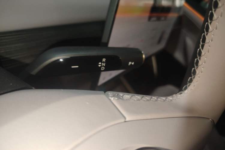 Used ONVO L60 2024 85 kWh Rear-Drive Version
