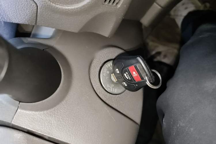 Used Nissan Sunny 2011 1.5XE CVT Comfort Edition Vehicle Key