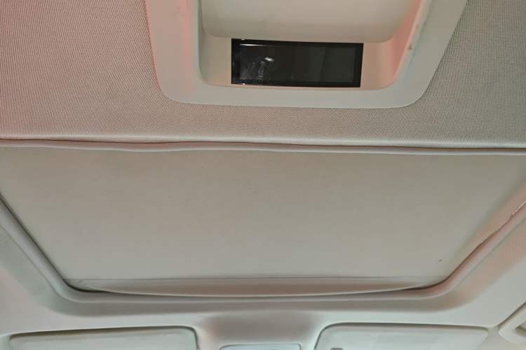 Used Buick GL8 2013 3.0L GT Luxury Business Haoya Edition