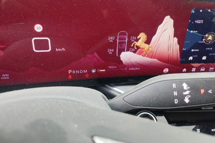 Used Buick Envision 2025 Encore Plus 28T Two-Wheel-Drive Platinum Edition