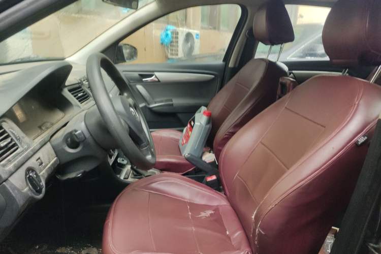 Used Volkswagen Lavida 2013 Revised Classic 1.6L Automatic Fashion Edition Left Front Seat