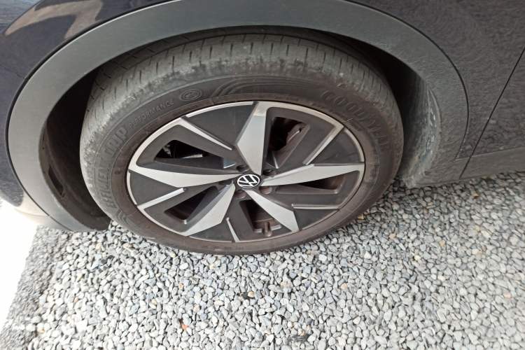 Used Volkswagen ID.4 CROZZ 2021 Long-Range Lite PRO Two-Wheel Drive Version