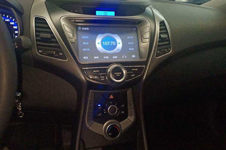 Used Hyundai Elantra (5th Generation / Langdong) 2012 1.6L Automatic Fashion Edition