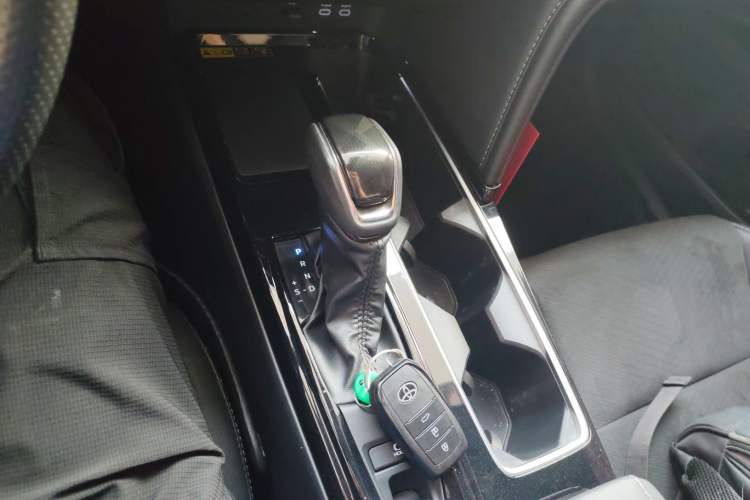 Used Toyota Camry 2024 Dual-Motor 2.0 HXS Sport Plus Edition
