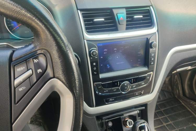 Used Geely Auto Emgrand 2016 Hatchback RS 1.5L CVT Upward Edition