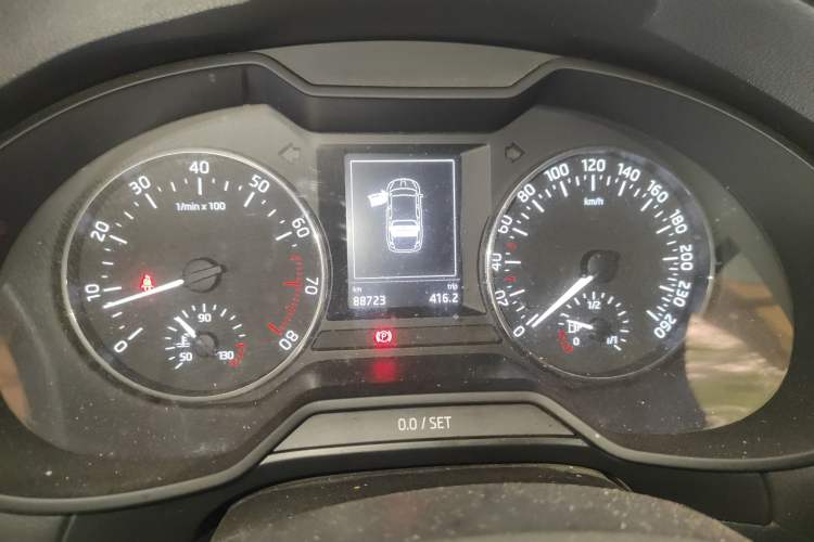 Used Skoda Octavia 2017 1.6L Manual Smart Drive Edition Instrument Cluster