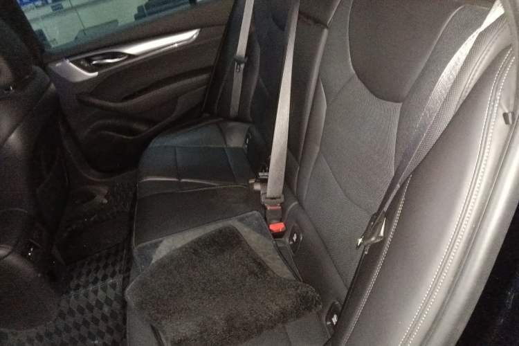 Used Cadillac CT5 2023 28T Luxury Edition (Standard Version) Left Rear Seat