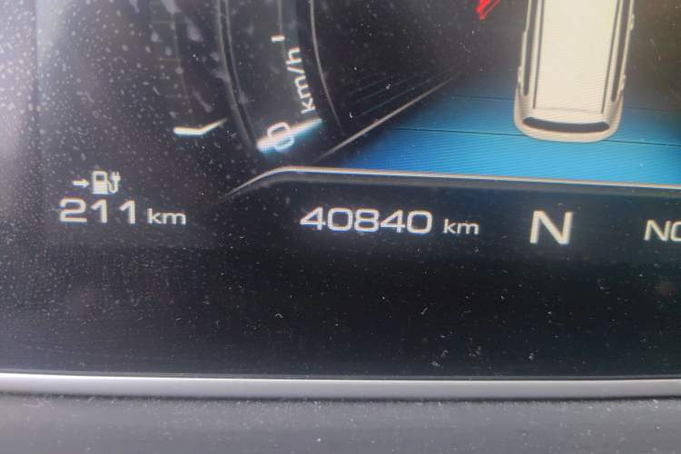 Used ORA White Cat 2020 360 km Luxury Version Odometer Close Up