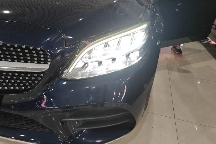 Used Mercedes-Benz C-Class 2020 Facelifted C 260 Estate