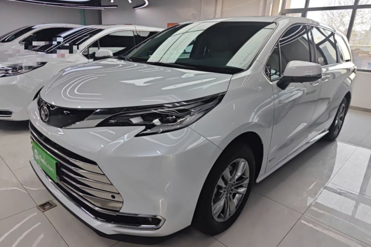 Used Toyota SIENNA 2024 2.5L Hybrid Comfort Edition