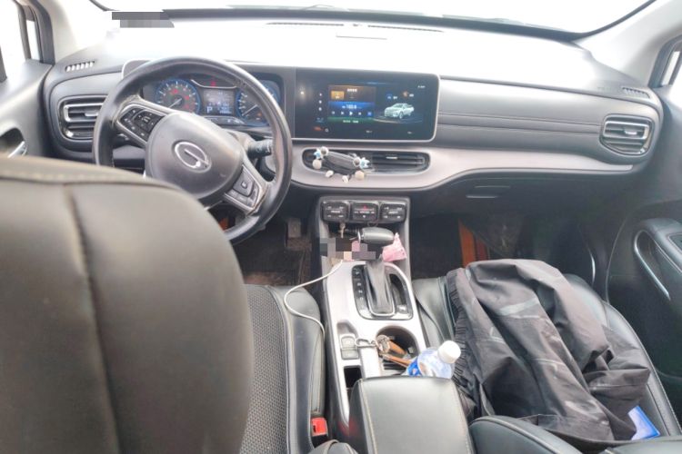 Used GAC Trumpchi GS3 2022 POWER 270T Automatic Sporty Edition Center Console