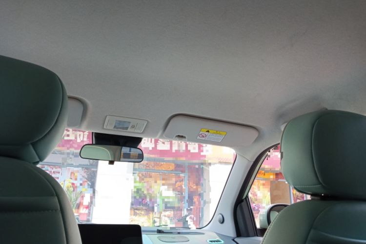 Used CHANGAN NEVO Lumin 2022 155 km – Refreshingly Sweet Edition Headliner