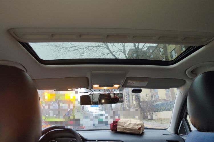 Used Volkswagen Lavida 2013 Restyled Classic 1.6L Automatic Comfort Edition Headliner