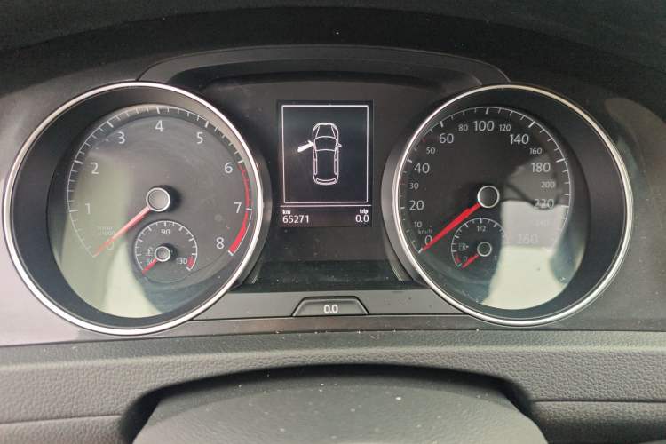 Used Volkswagen Golf 2016 1.6L Automatic Comfort Model
