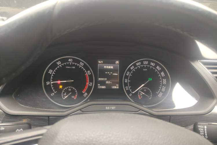 Used Skoda Superb 2016 TSI330 DSG Smart Drive Edition Instrument Cluster