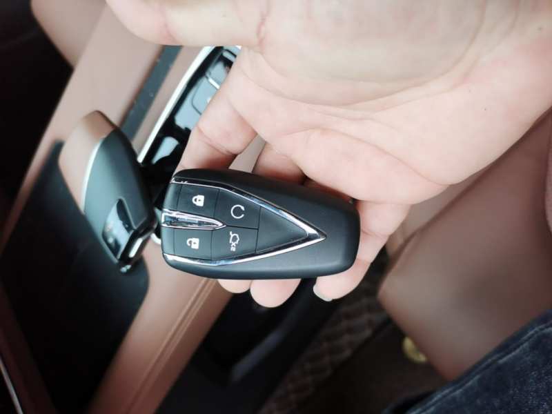 Used CHANGAN UNI-Z 2025 1.5T Premium Edition — 8