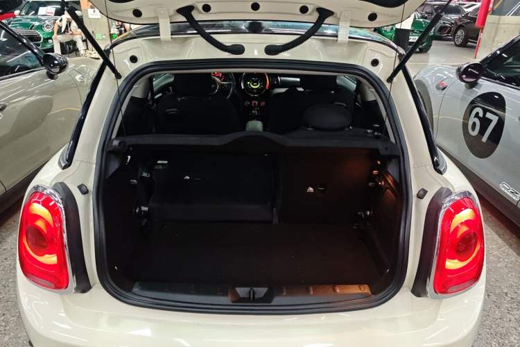 Used MINI MINI 2014 2.0T COOPER S Fun